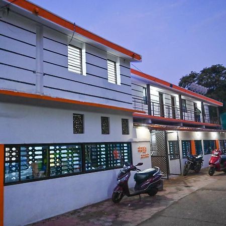 The Shadaxari Nilaya Hotel Gokarna  Buitenkant foto