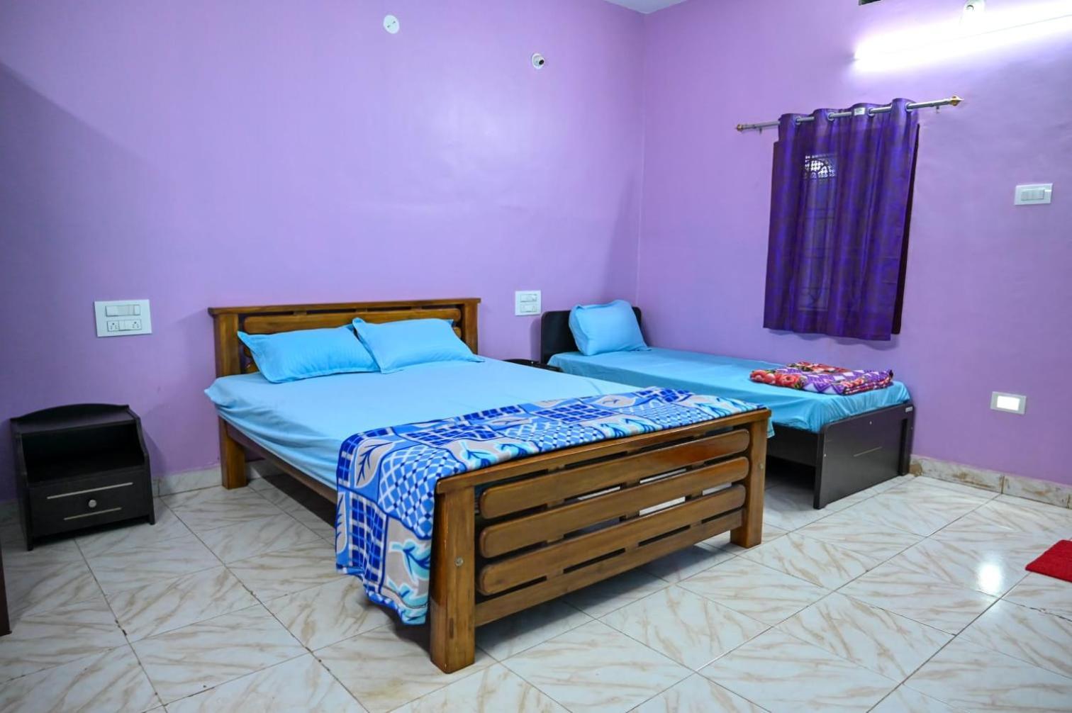 The Shadaxari Nilaya Hotel Gokarna  Buitenkant foto